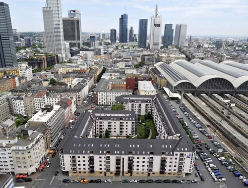 Schönes Apartment in gepflegter und Wohnanlage in Frankfurt zu verkaufen