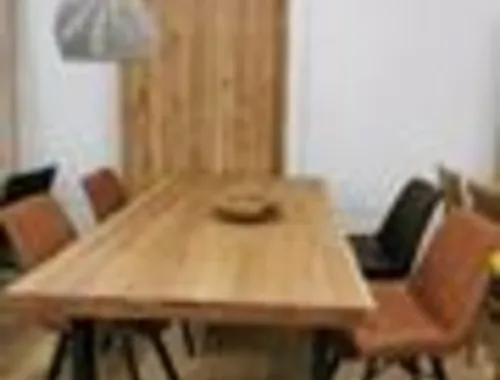 Eiche Massiv Tische mit Baumkante von 160cm bis 240cm