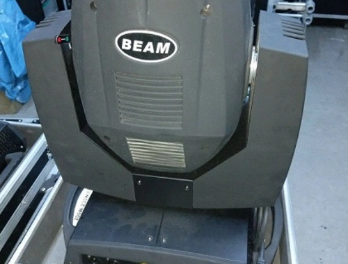 4 X 230W 7R Zoom Moving Head Beam