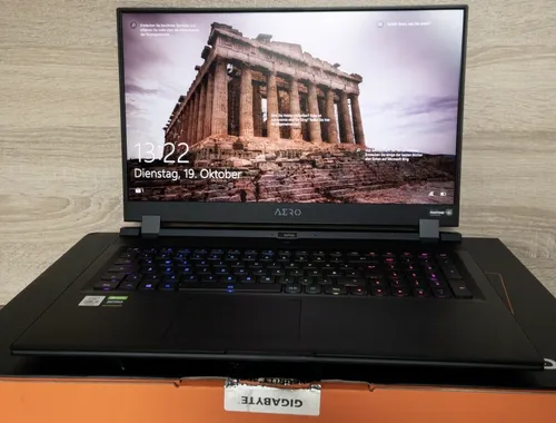 Gigabyte AERO 17 4K Gaming Laptop