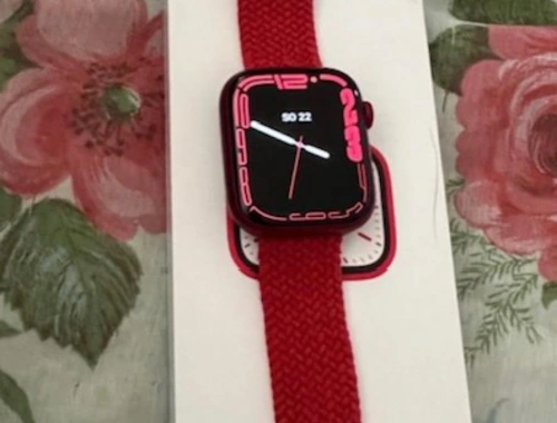 Apple Watch Series 7 45mm Red GPS