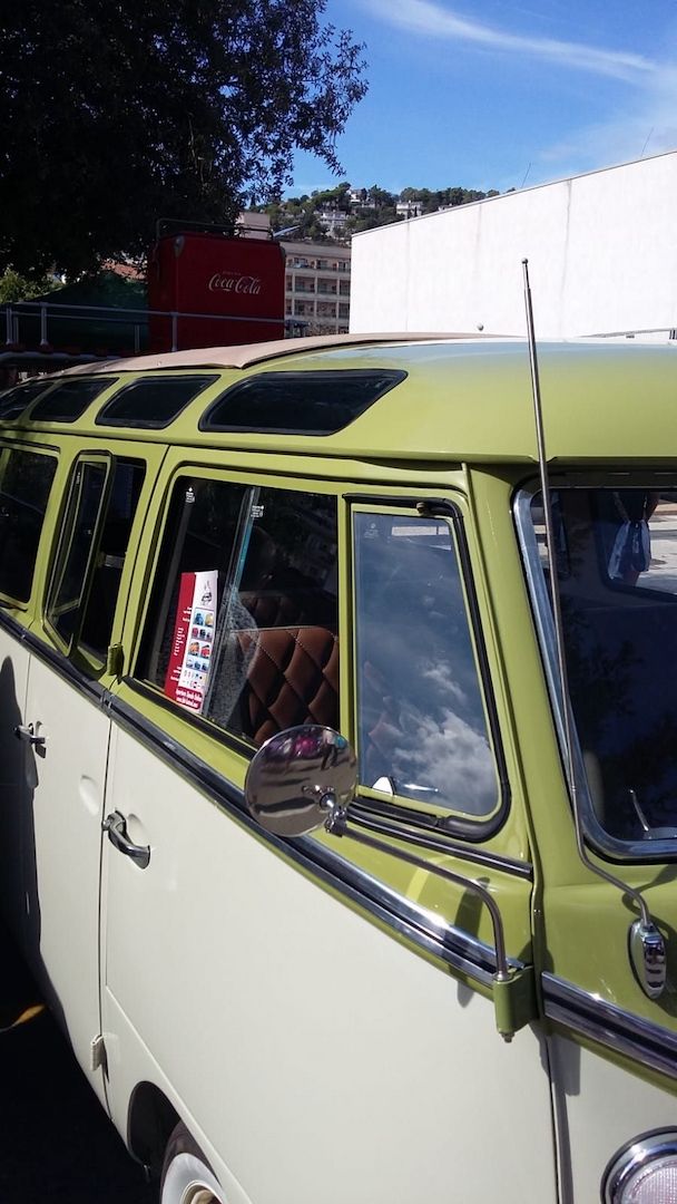 Oldtimer VW T1 Samba de Lux