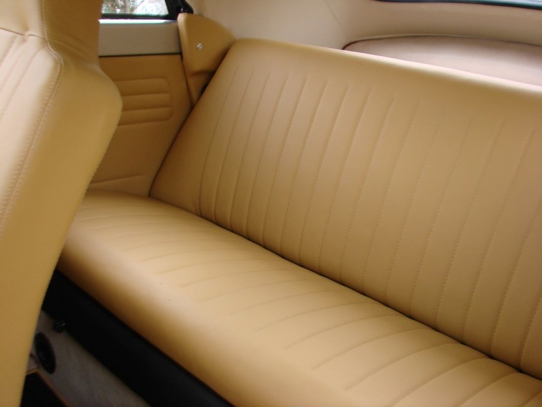 Oldtimer VW 1302 Cabrio