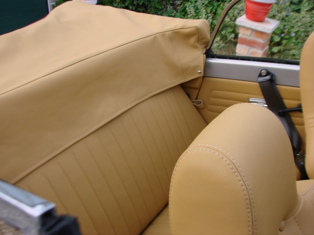 Oldtimer VW 1302 Cabrio