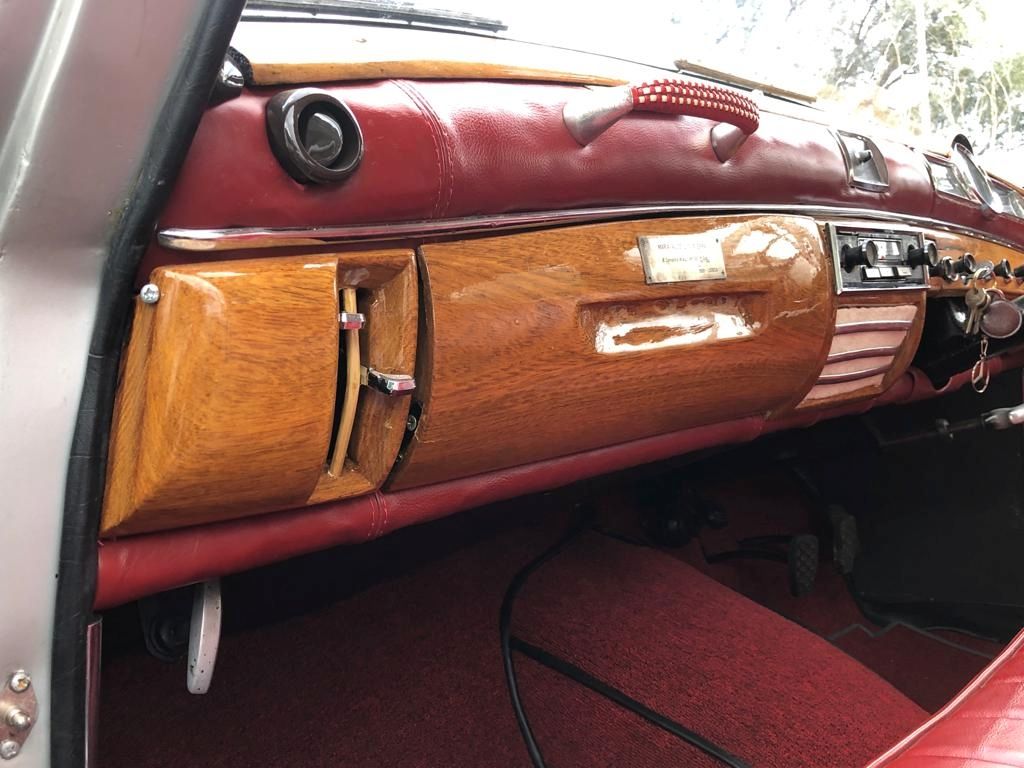 Oldtimer Mercedes Benz 180 Ponton