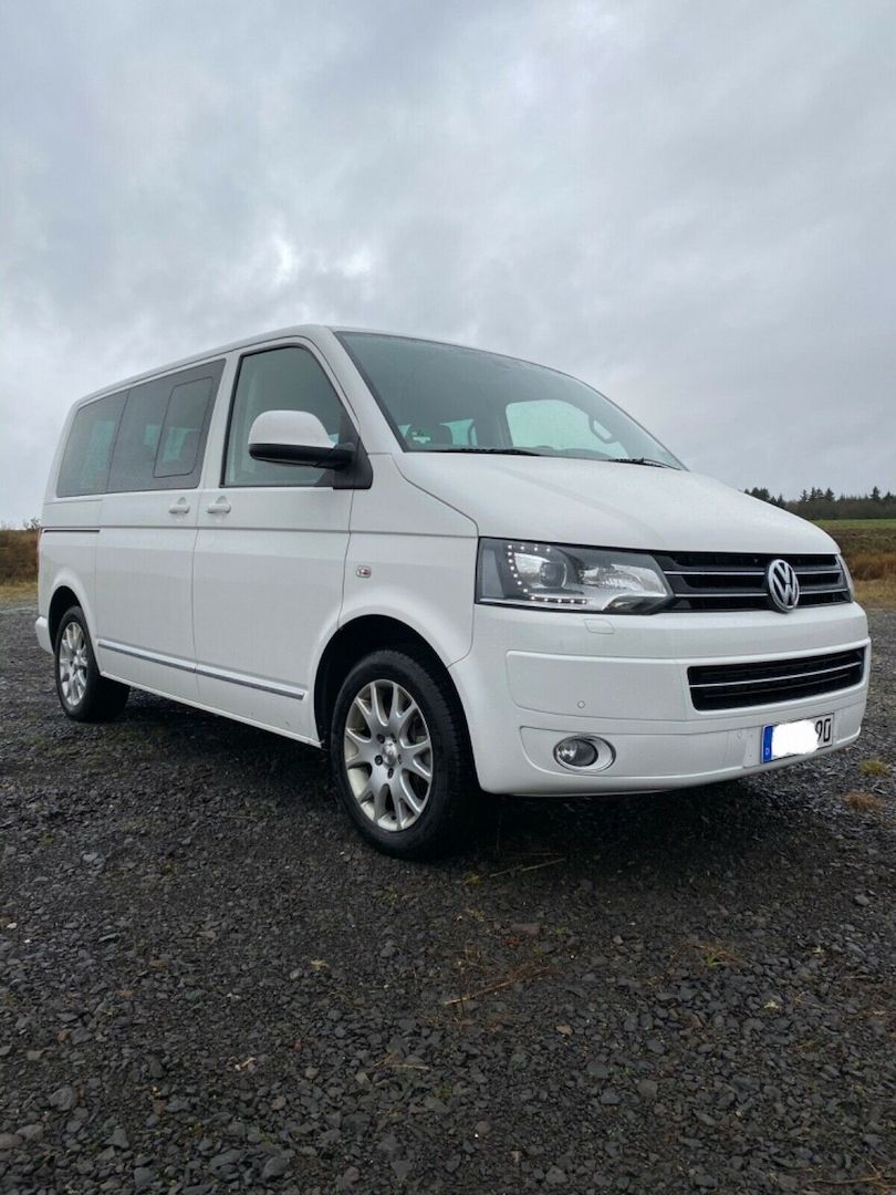 Volkswagen Multivan DSG 4MOTION Highline