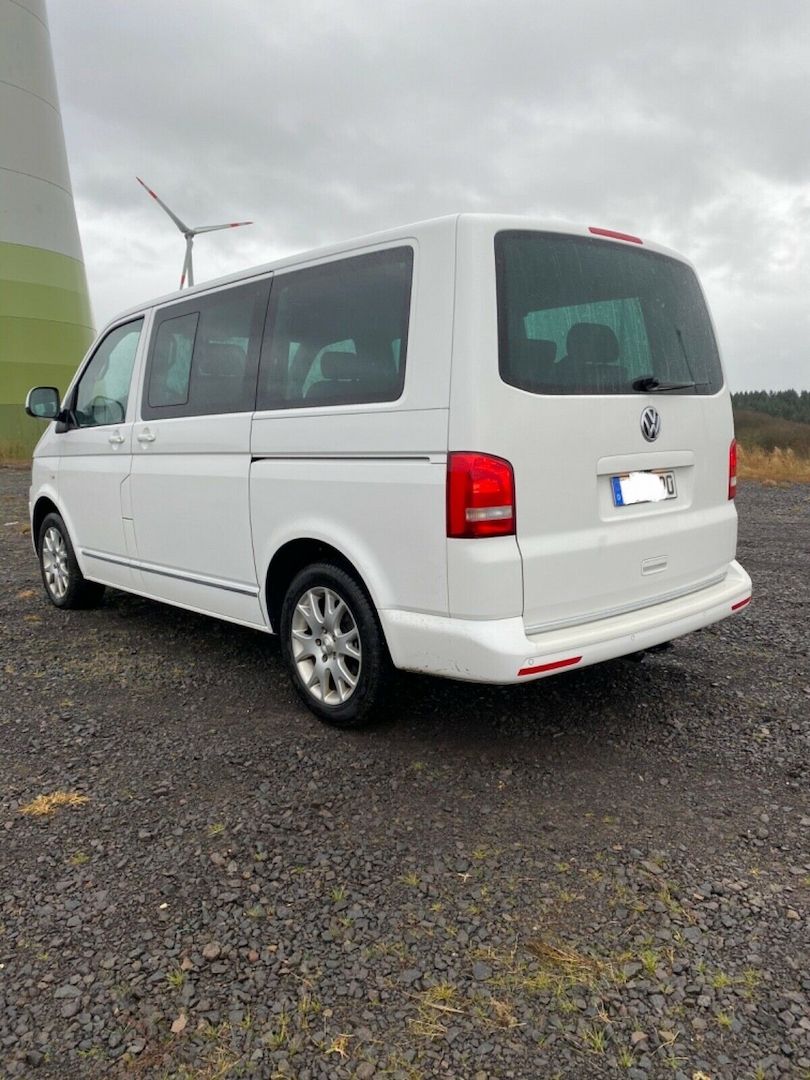 Volkswagen Multivan DSG 4MOTION Highline