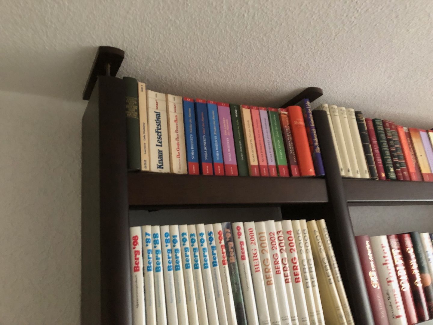 Schrankwand aus Eichenholz von 1990