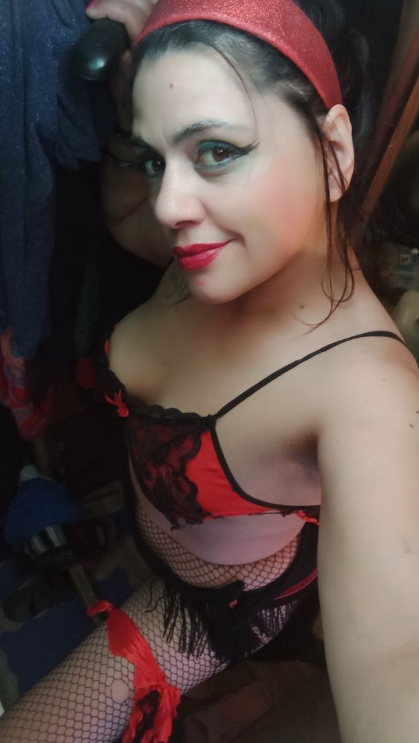 samanthas Slypje Deluex