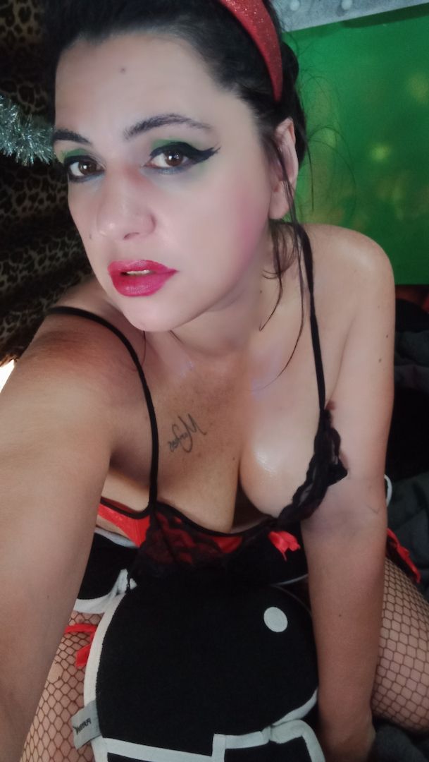 samanthas Slypje Deluex