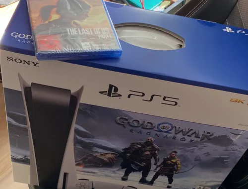 PS5 Konsole Disk Edition God of War Ragnarök + The Last of Us Part 1 Bundle NEU & OVP.