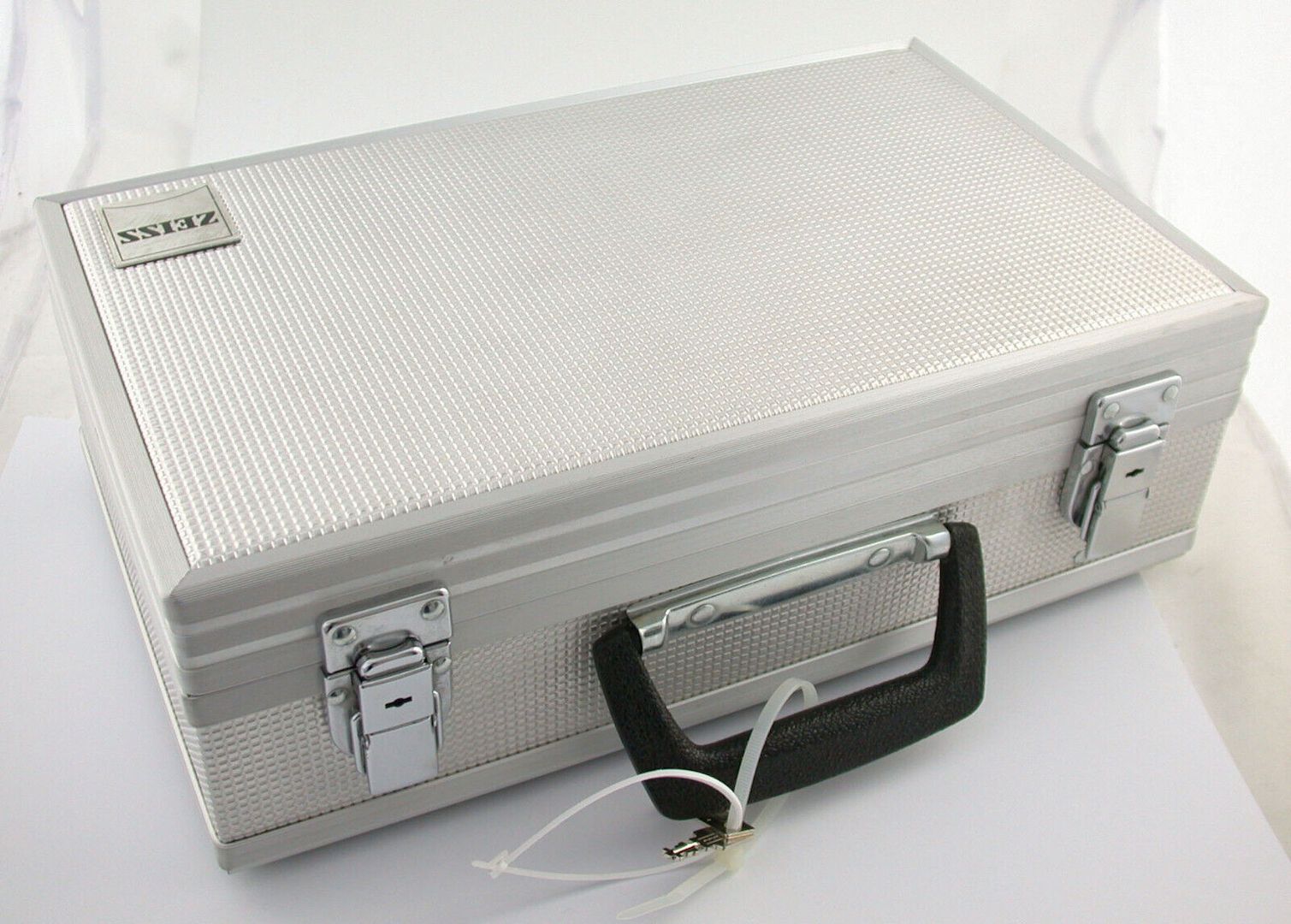 ZEISS 20x60 S stabilized Fernglas