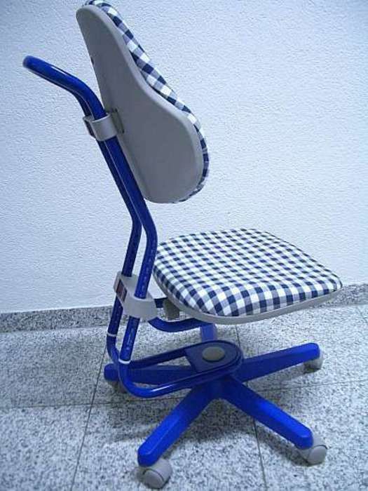 Moll Kinderstuhl in blau mit Bezug -=NEU=-