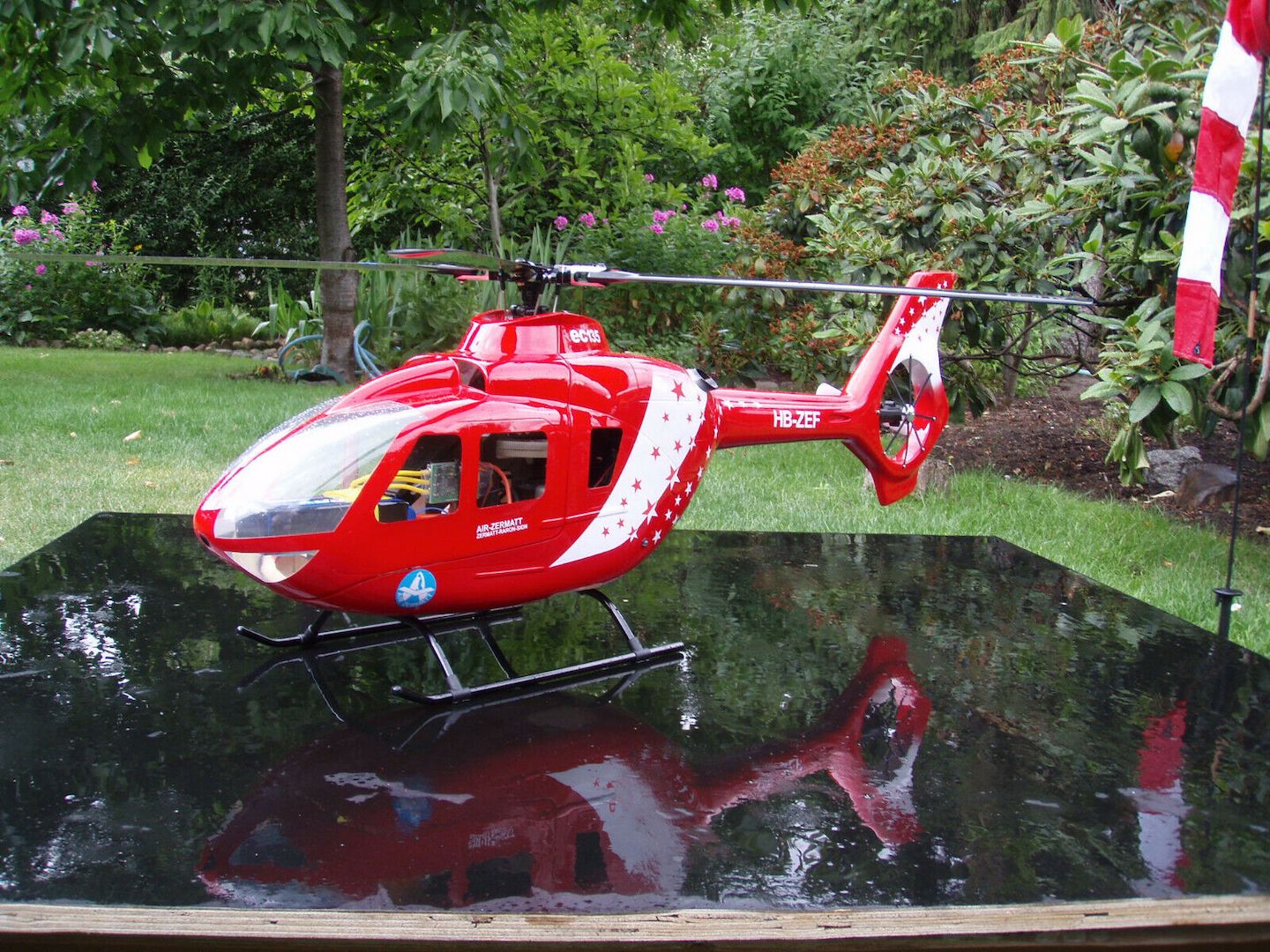 EC-135 inkl. 500er Mechanik/4 Blattrotorkopf -RTF-