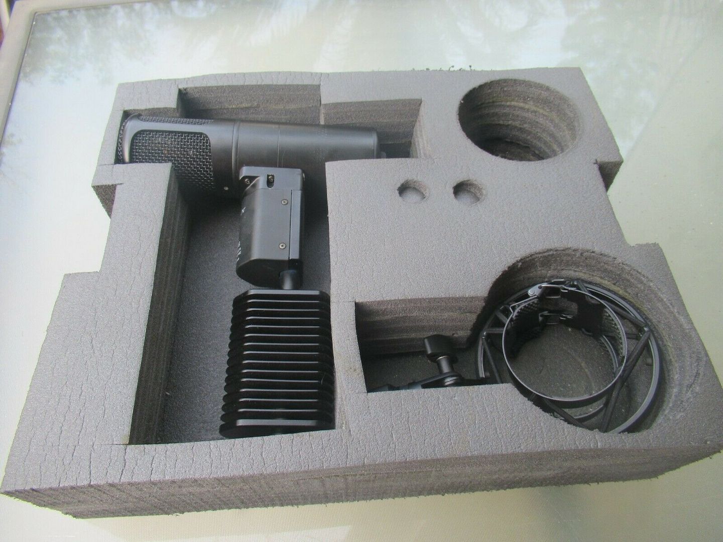 Sony Microphone Model C800G