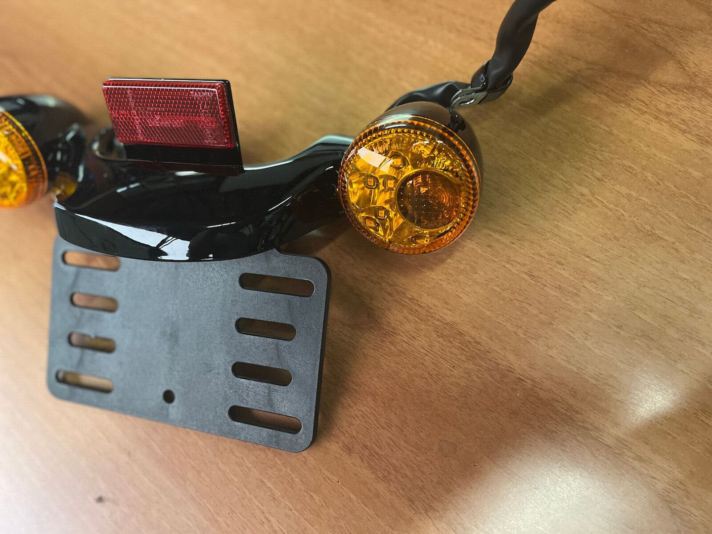 Harley 67800484 Touring Kennzeichenhalter Blinker LED 3 in 1