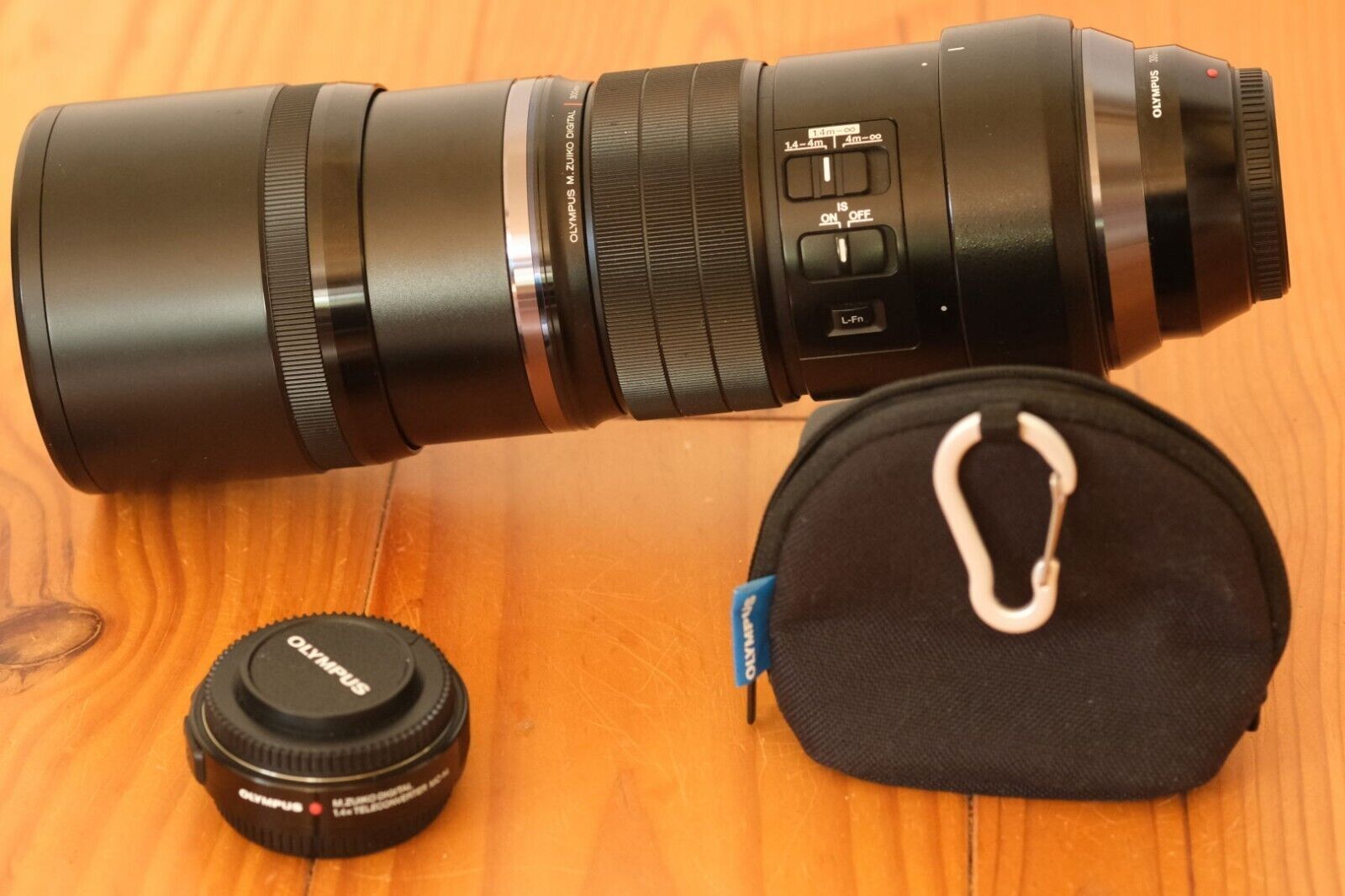 Olympus M.Zuiko Digital ED 300mm 4.0 IS PRO