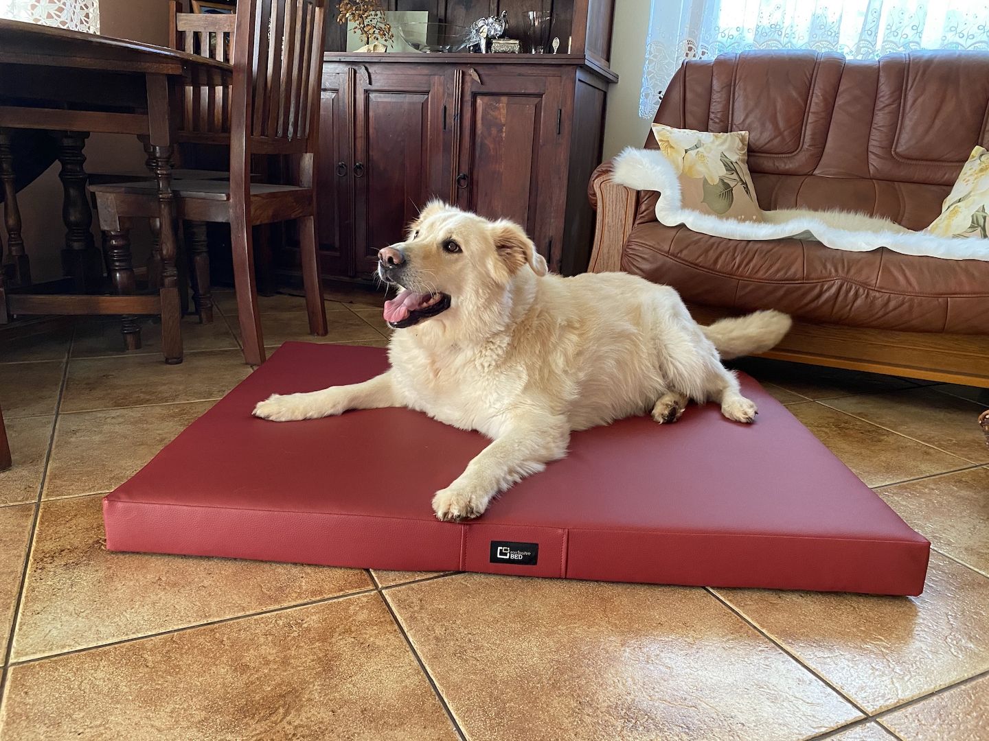 Tina Hundematratze XL aus Öko-Leder weinrot