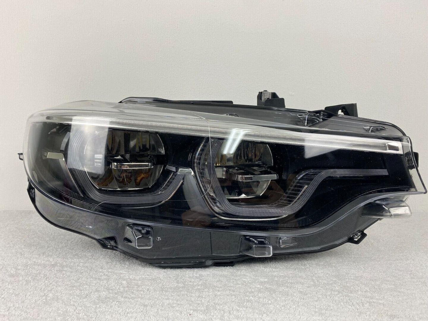 BMW 4er F32 F33 F36 LCI Frontscheinwerfer