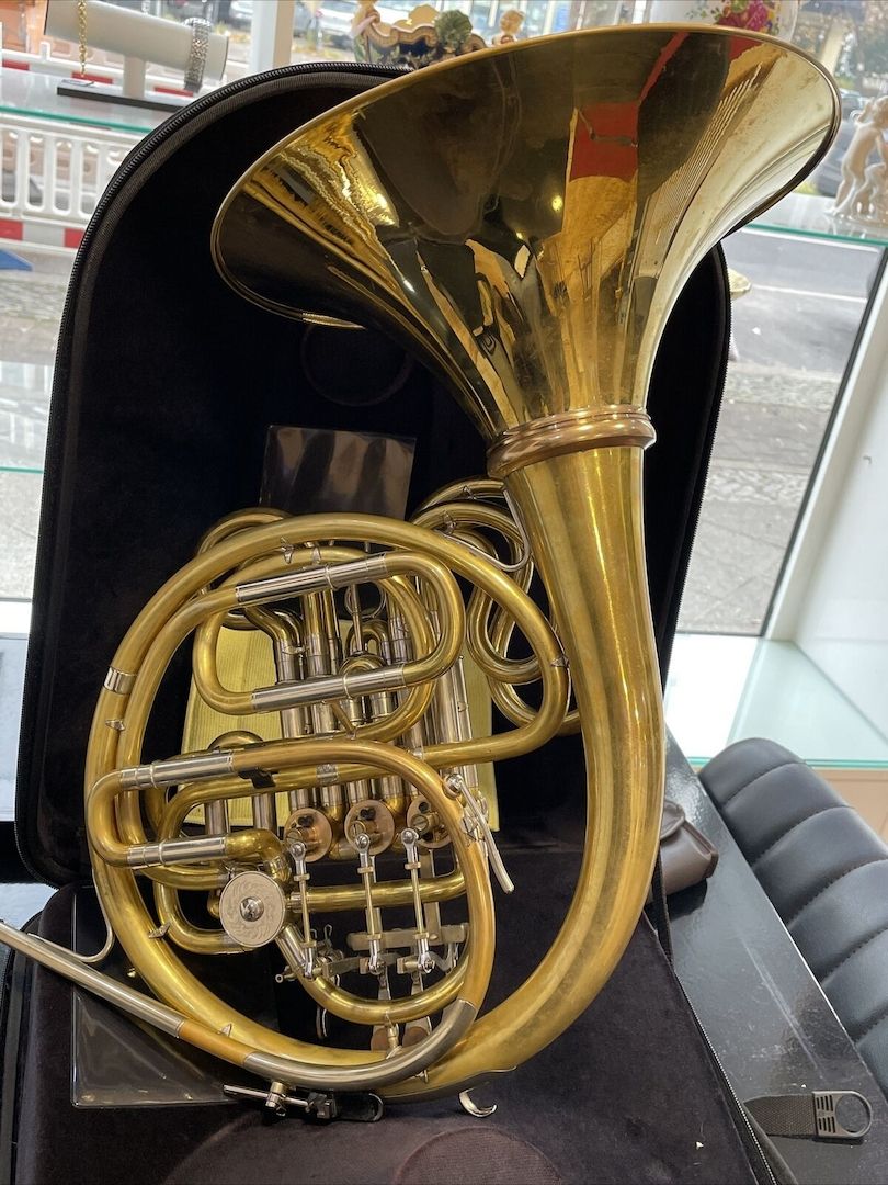 Alexander Mainz Doppelhorn mit Zubehör und Tasche