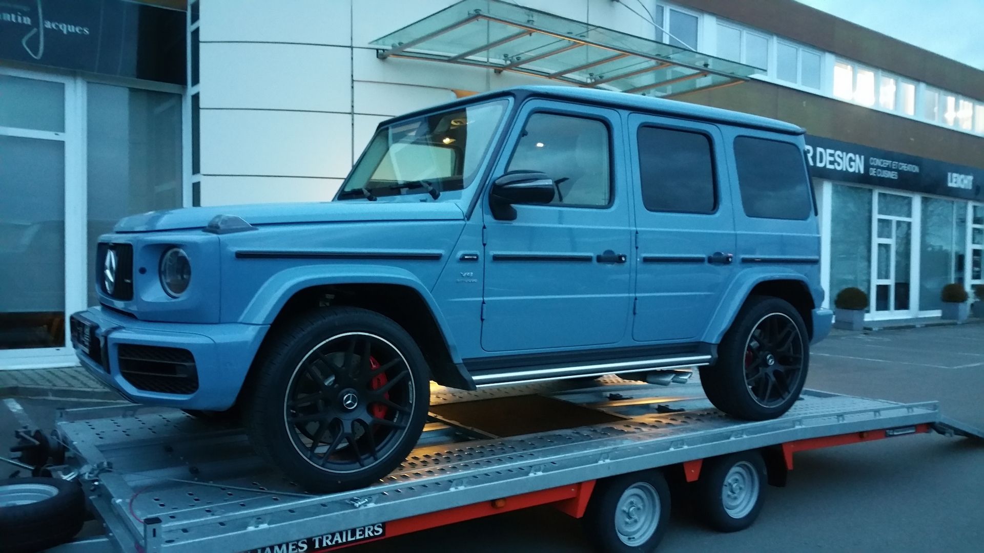 Autotransport hol und bring Service per Express Zustellung innerhalb von 48 Std. Autotransport hol und bring Service per Express Zustellung innerhalb von 48 Std.