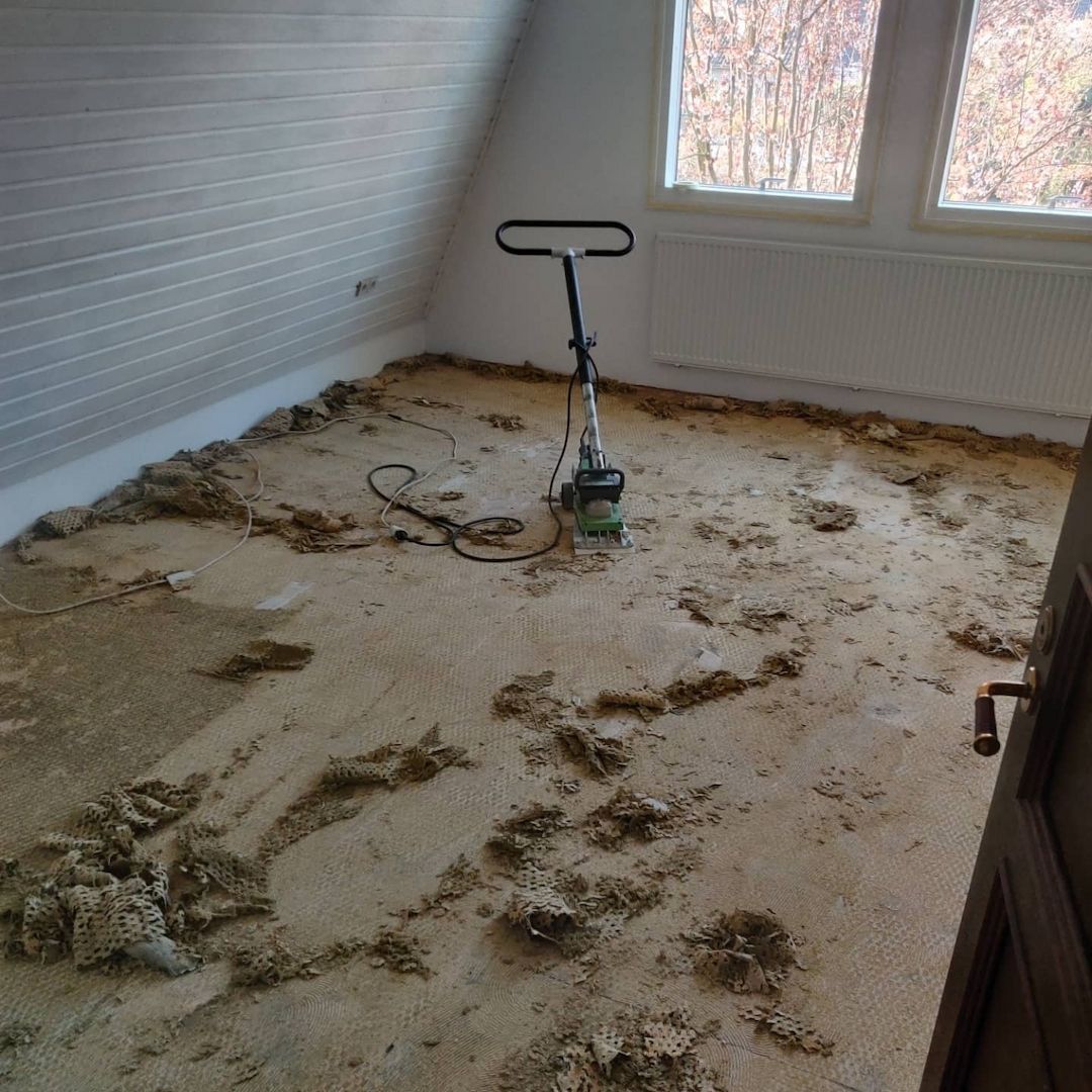 Altbausanierung, Sanierungsarbeiten, Arbeiten rund ums Haus, Innenausbau