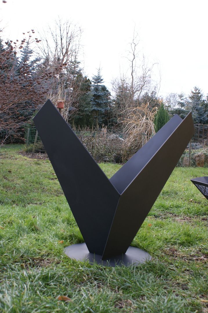 Gartenherd Feuerstelle Nummer 2 Victoria aus Stahl lackiert hitzebeständig