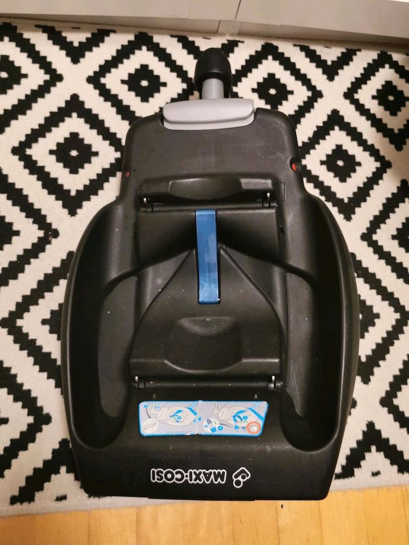 Maxi Cosi Easy Base 2 inkl Isofix, Unfallfrei, top Zustand