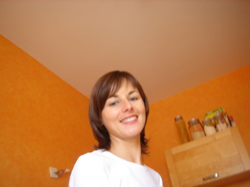 Bin geil, suche Mann fürs Bett mit b**sen!