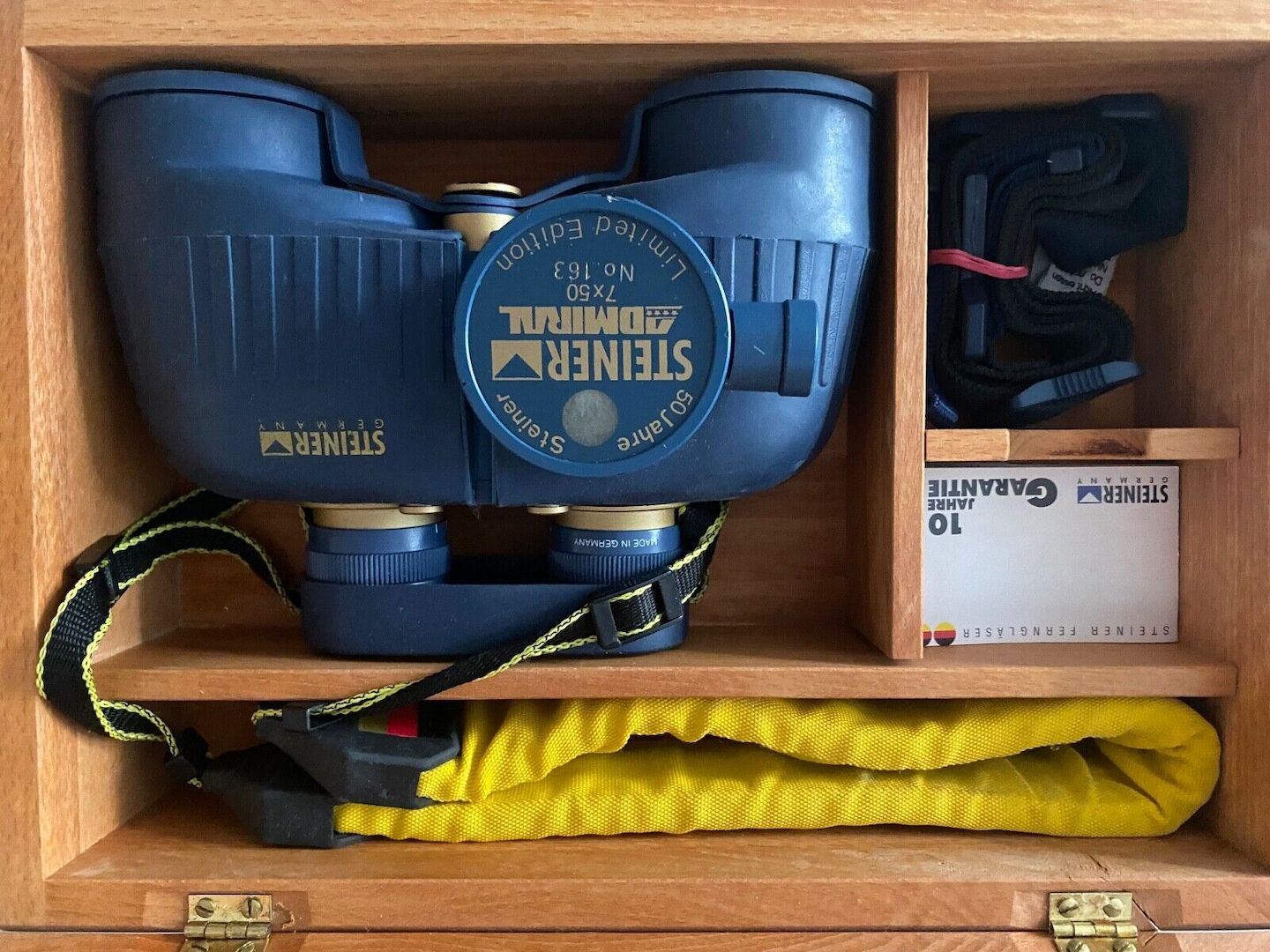 Steiner Fernglas Admiral mit Kompass