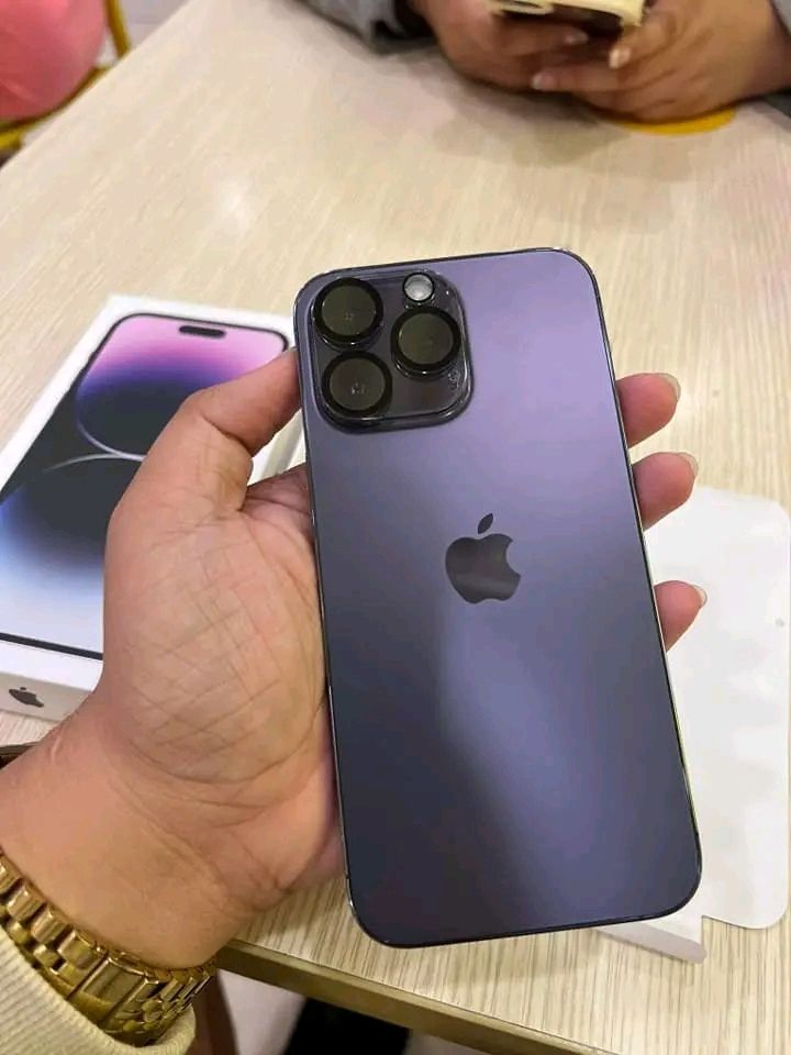 iPhone 14 Pro max