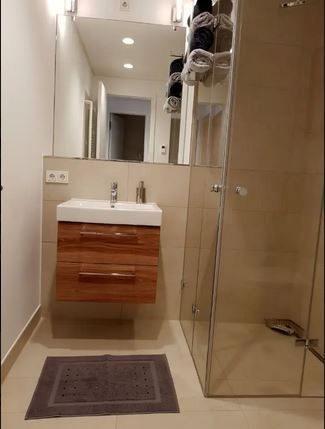 Top!! All inklusive Voll-Möbliert * Concierge, Internet, Strom Top!! All inklusive Voll-Möbliert * Concierge, Internet, Strom