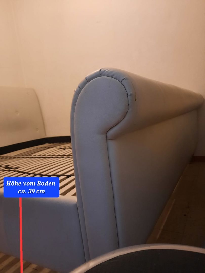 Bett 180x200m, echtes Leder, weiß, inkl. Lattenrost