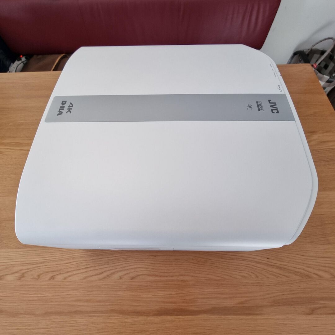 JVC DLA-N5 Weiss Projektor