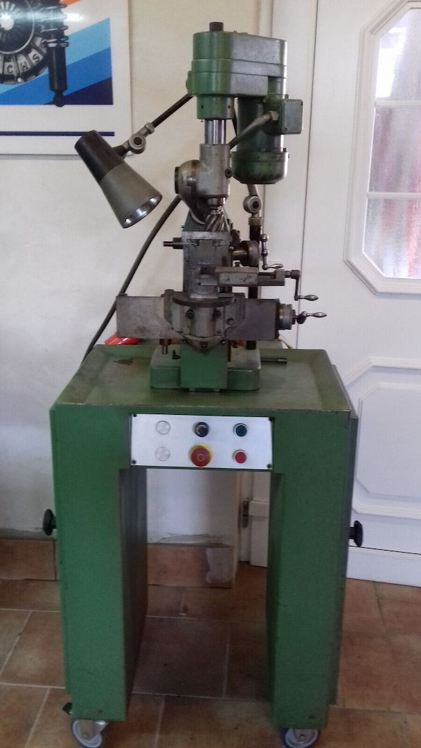 ACIERA F1 PRÄZISIONS-UNIVERSAL-WERKZEUG-FRÄSMASCHINE