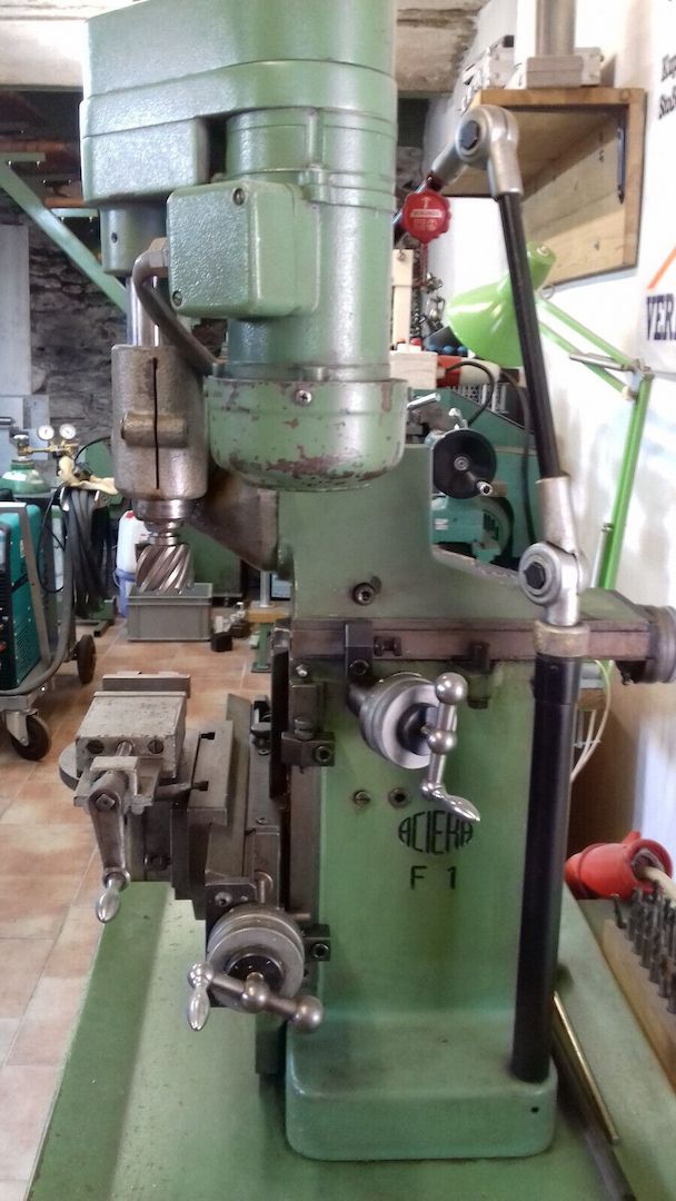 ACIERA F1 PRÄZISIONS-UNIVERSAL-WERKZEUG-FRÄSMASCHINE