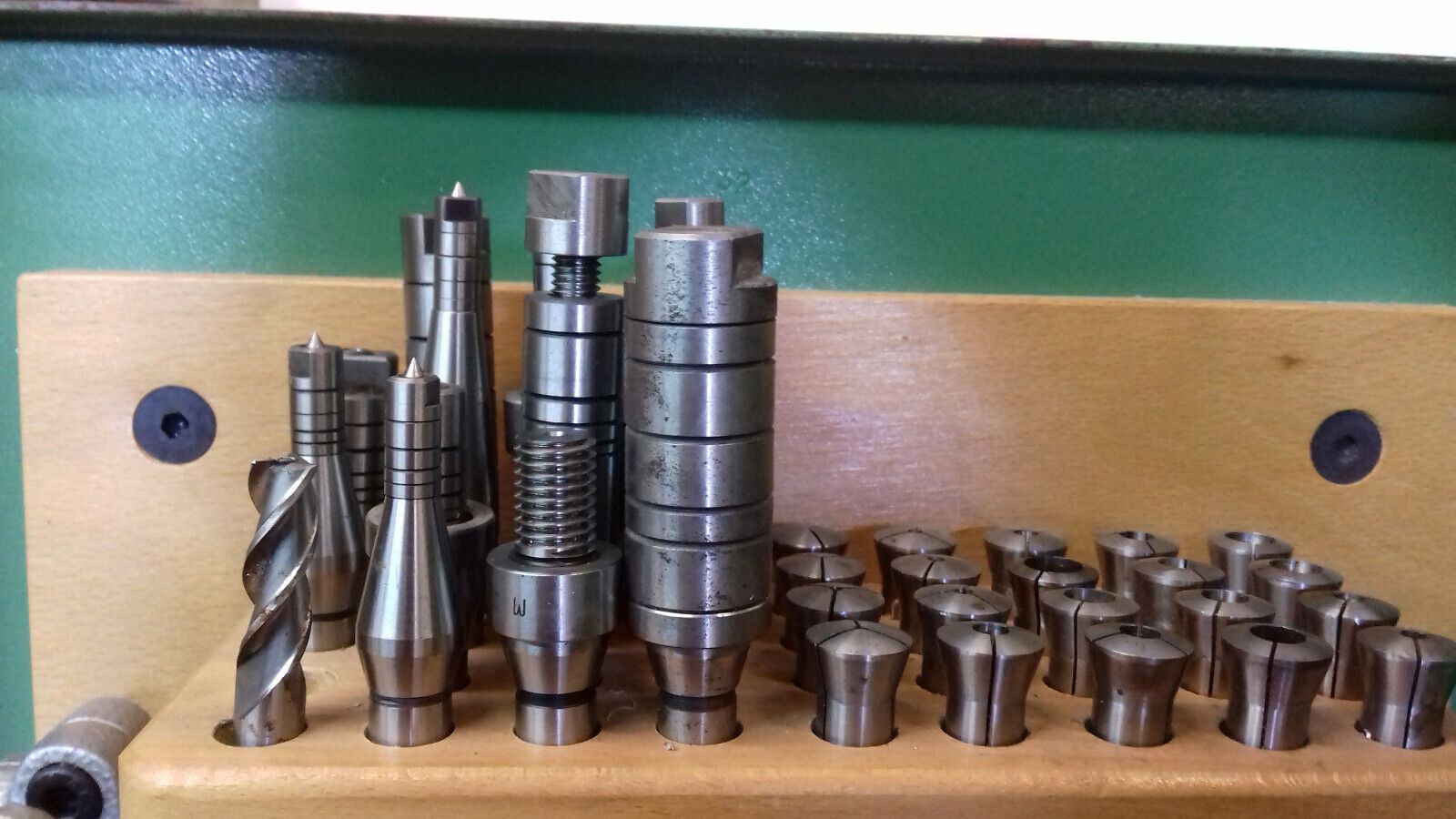 ACIERA F1 PRÄZISIONS-UNIVERSAL-WERKZEUG-FRÄSMASCHINE