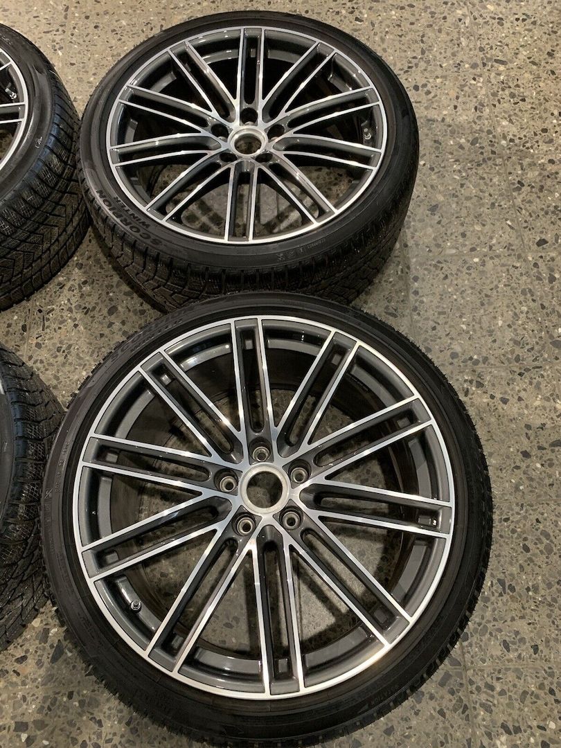 4 original Porsche Cayenne Winterräder 22 Zoll 315/30R22 - 285/35R22