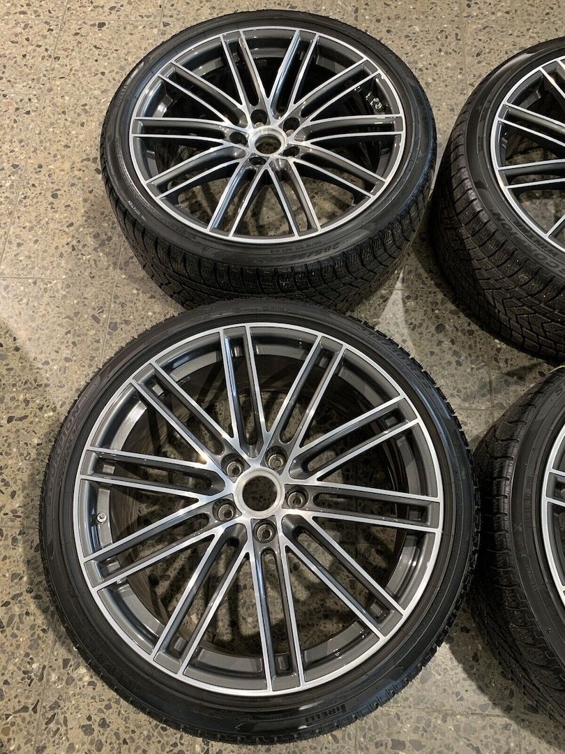 4 original Porsche Cayenne Winterräder 22 Zoll 315/30R22 - 285/35R22