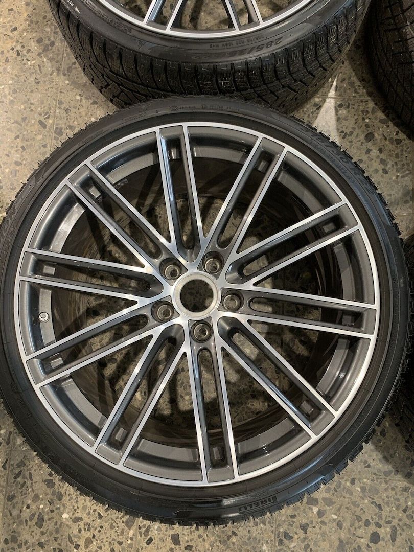 4 original Porsche Cayenne Winterräder 22 Zoll 315/30R22 - 285/35R22