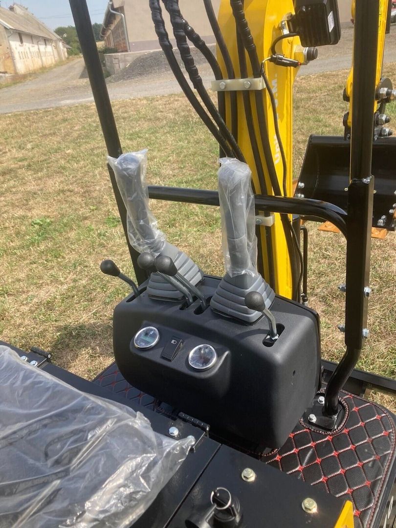 BAGGER MINIBAGGER KK10 GEWICHT 800KG