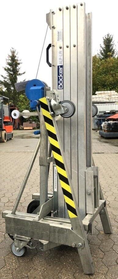 BÖKER Alplift Kurbellift LM600 gebraucht Montagelift vom Hersteller überholt