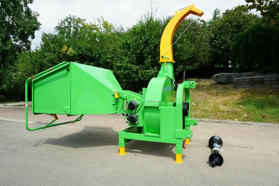 Victory BX-62RS Zapfwellenhäcksler