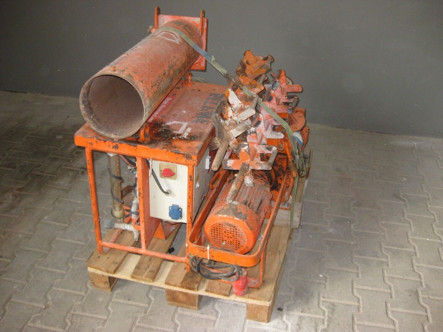 PFT N2V + PFT HM 4000 - Lehmputz - Klebe und Armierungsmörtel - Spachtelmassen