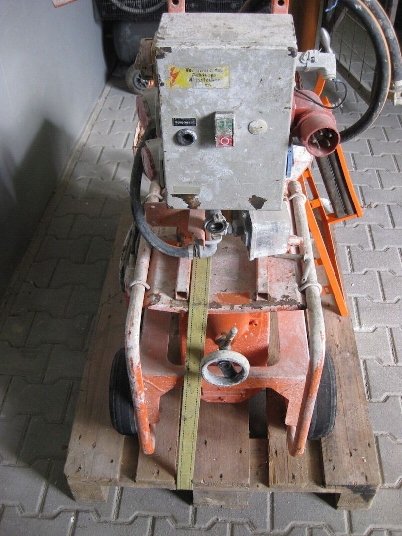 PFT N2V + PFT HM 4000 - Lehmputz - Klebe und Armierungsmörtel - Spachtelmassen