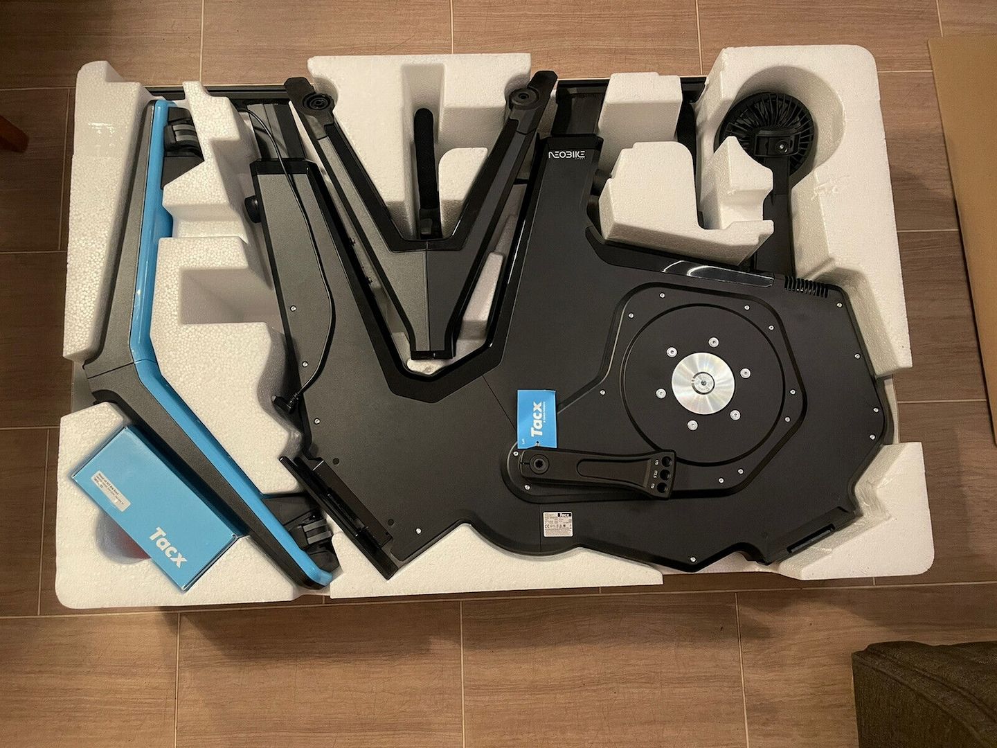 Tacx Neo Smart Bike T8000