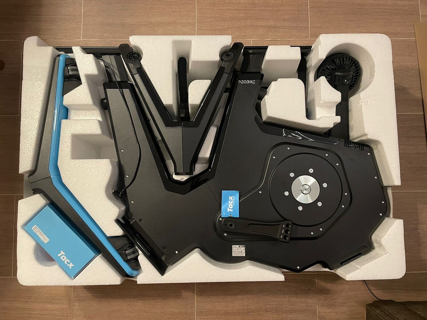 Tacx Neo Smart Bike T8000