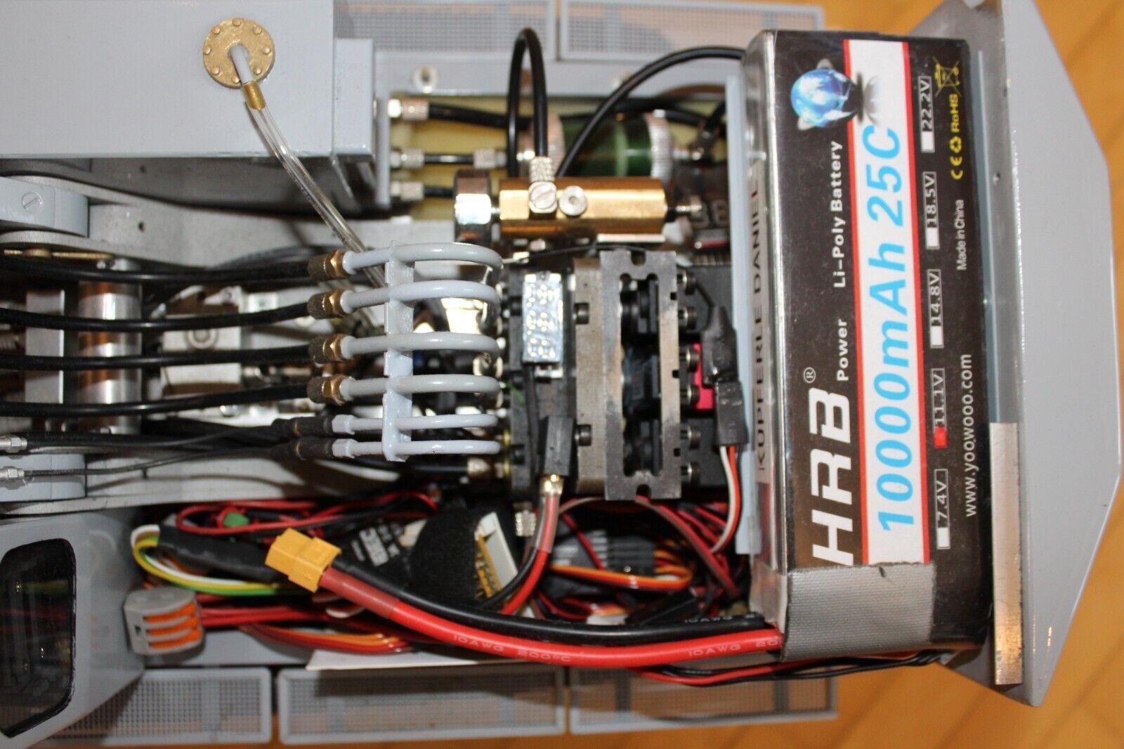 Caterpillar Bagger 385 1:16 / 1:14