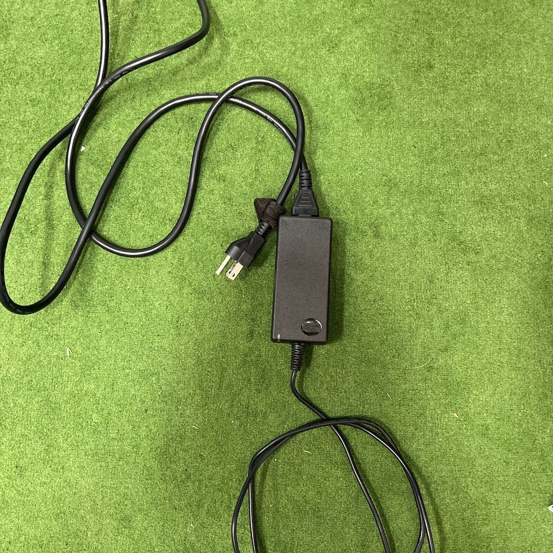 FlightScope X3 Startmonitor mit OVP (+Rucksack) Top Zustand FlightScope X3 Startmonitor mit OVP (+Rucksack) Top Zustand