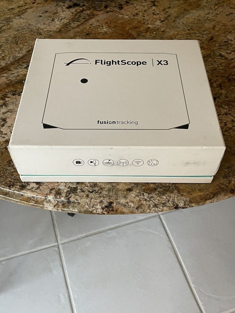 FlightScope X3 Startmonitor mit OVP (+Rucksack) Top Zustand FlightScope X3 Startmonitor mit OVP (+Rucksack) Top Zustand